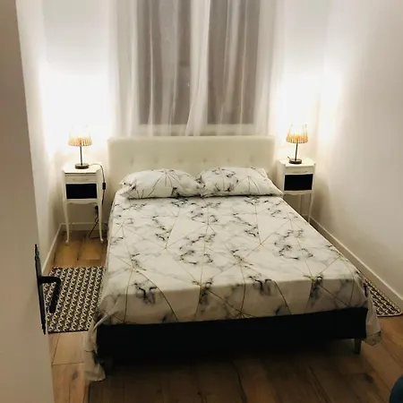 Semesterbostad Superbe Entierement Renovee Canet-en-Roussillon