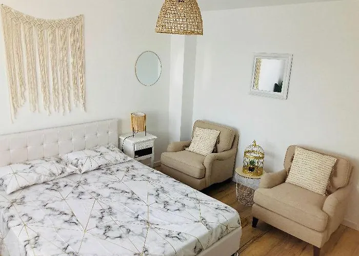 Superbe Entierement Renovee Кане